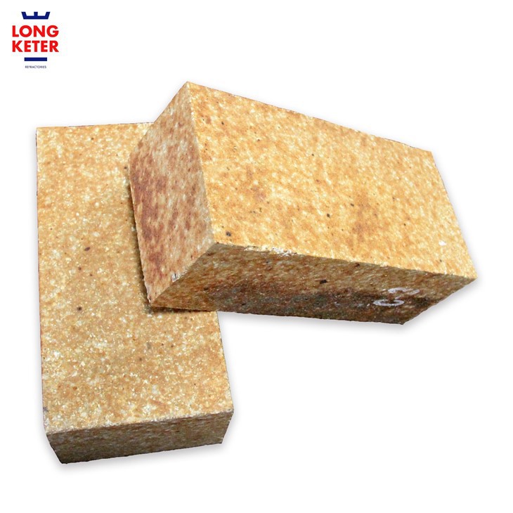 Light weight silica bricks
